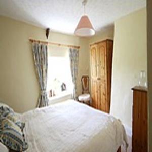 Higher Tresmorn Farm Bed & Breakfast Crackington Haven Екстериор снимка